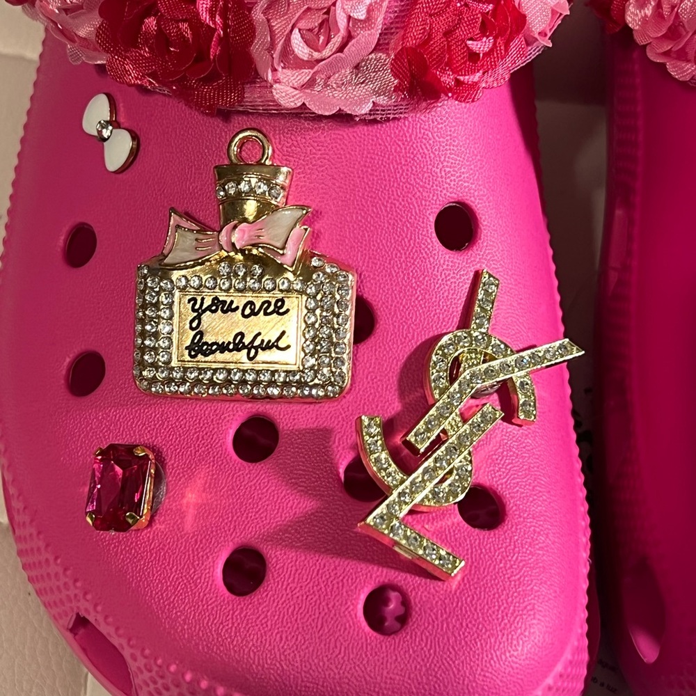 Flower Burst Crocs - Picture 4 of 4